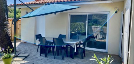 G0127 Renoviertes Ferienhaus in guter Strandlage