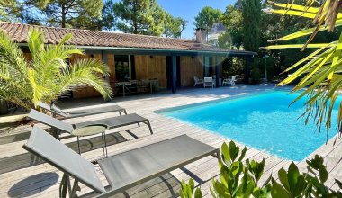 A3692 Ferienhaus mit Pool in den Vallons du Ferret